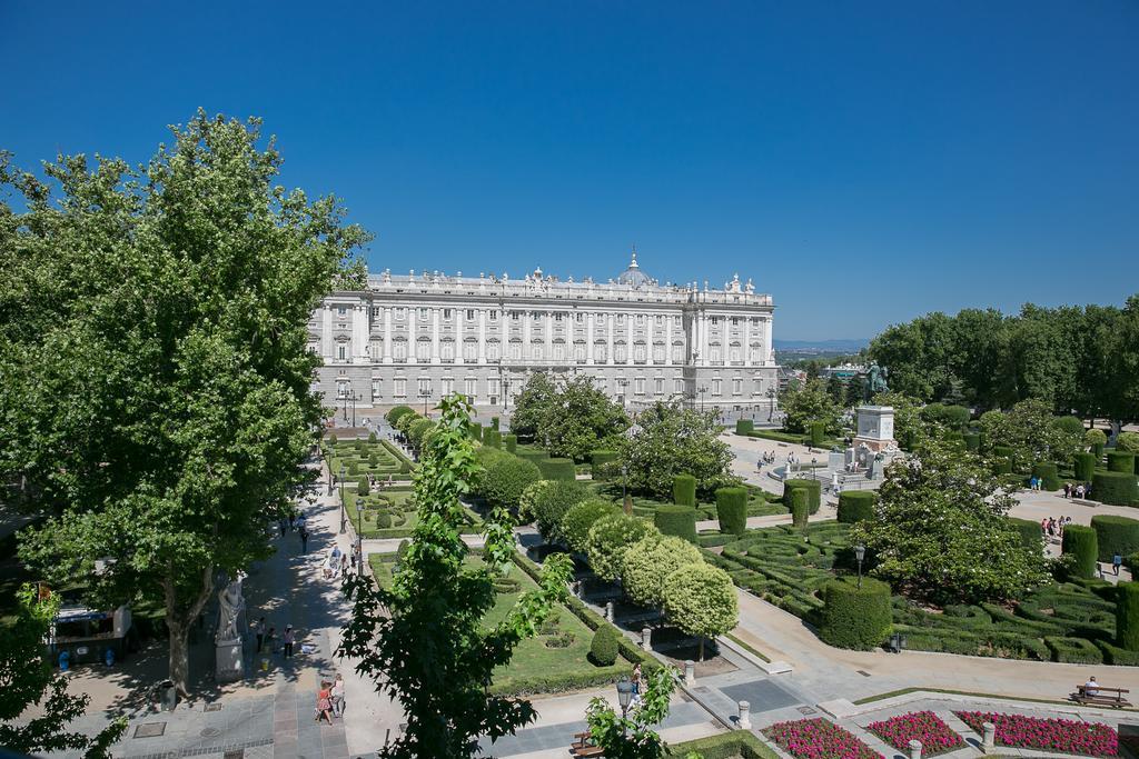 Hostal Central Palace Madryt Zewnętrze zdjęcie